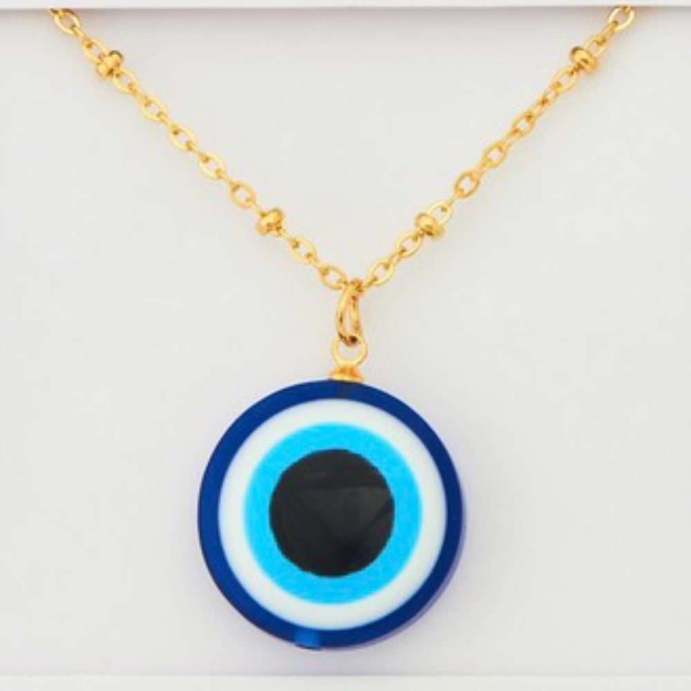 ❌SOLD OUT❌ GOLD EVIL EYE PENDANT NECKLACE - Picture 2 of 3